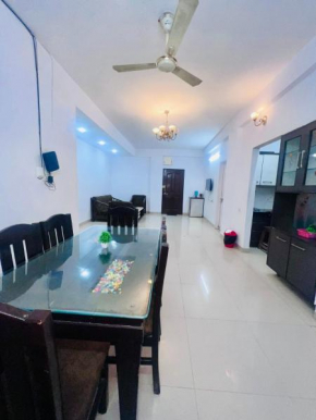 3 Bhk Spacious heart of city